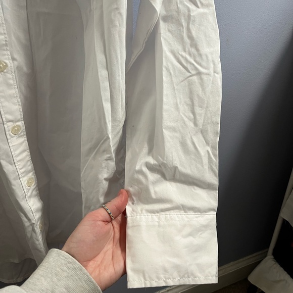 White oversized abercrombie button up top - Picture 6 of 10